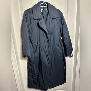 Aritzia Babaton Fairbanks packable puffer coat